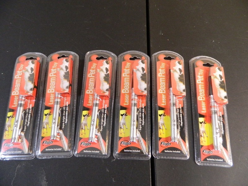lot 205 image: 6 New Laser Beam Pet Toys