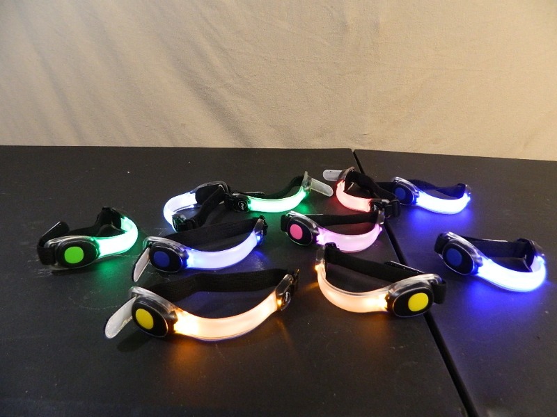 lot 210 image: 10 Safety Lights