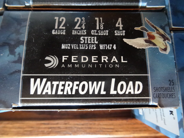 Federal Ammunition Waterfowl load. Steel. 12 gauge. 2 14 in. 11 oz. 4 shot. 25 shells. 1 box. WF1474