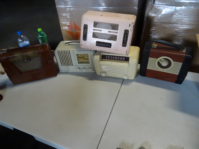 lot 58 image: GE vintage radio. GD-30 6 tube. Arv...