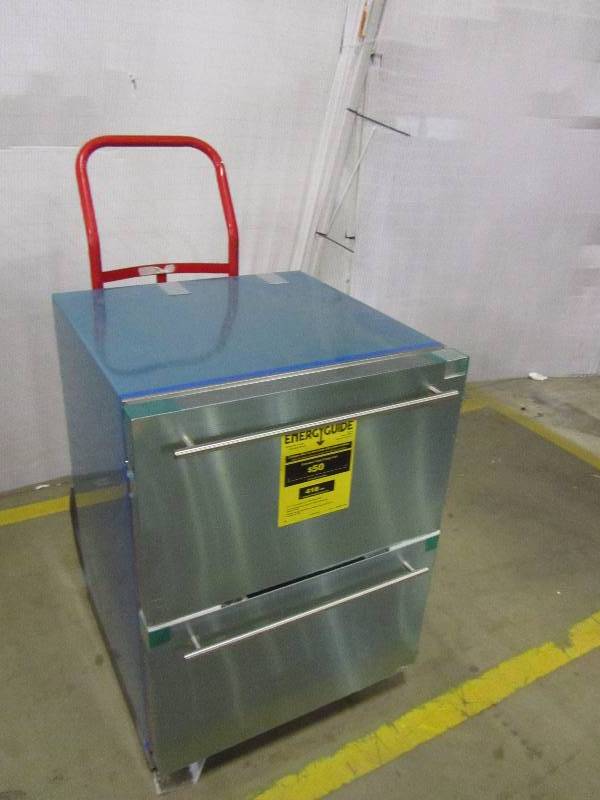 lot 21 image: Summit Appliance 4.8 cu. ft. Mini Refrigerator in Stainless Steel