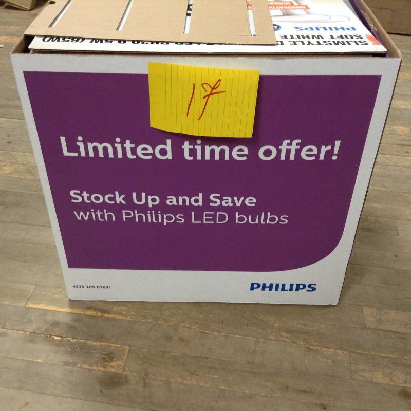 Lot of 16 Units Phillips slim 2700 DIM DP LED Lamps New