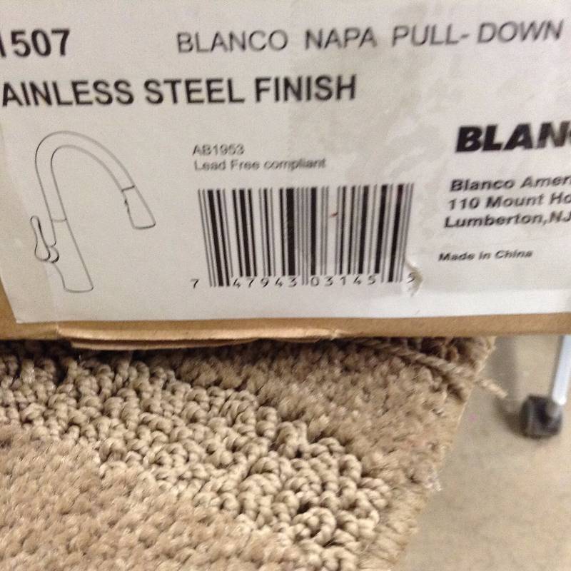 Blanco 441507 Napa Pullout Spray High Arc Kitchen Faucet open box not used