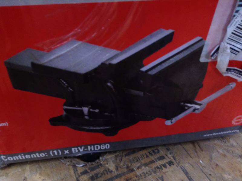 Bessey 6 in. Heavy-Duty Bench Vise with Swivel Base