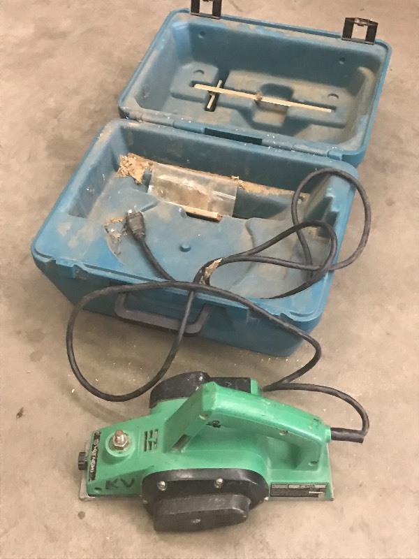 Hitachi 3.25 Planer