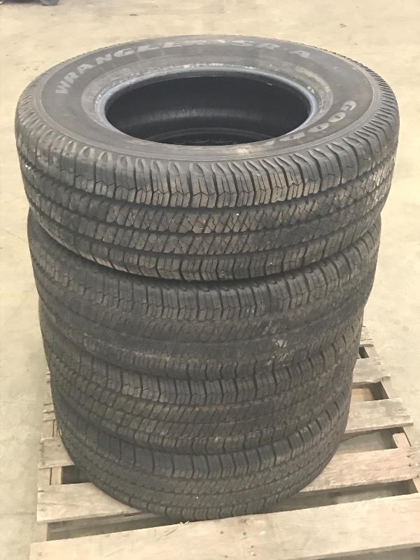 Set Of (4) Goodyear Tires