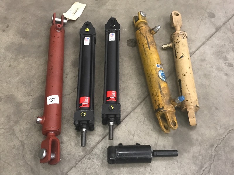 Lot Of (6) Cylinders