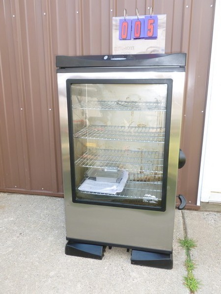 SnS Auctions # 274 BBQ Grills, Tool Boxes & Misc outdoor.