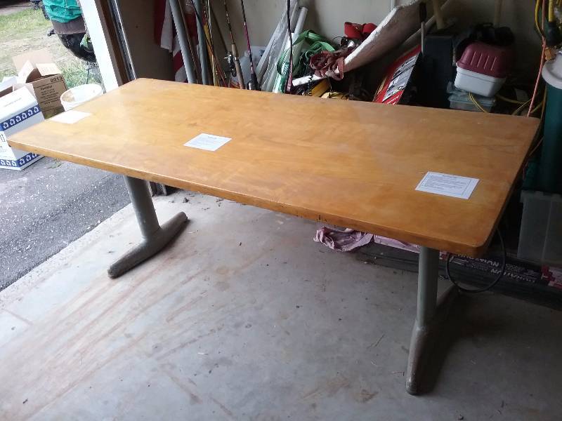lot 19 image: Old School Table with Metal Base, Solid. 29x67x29