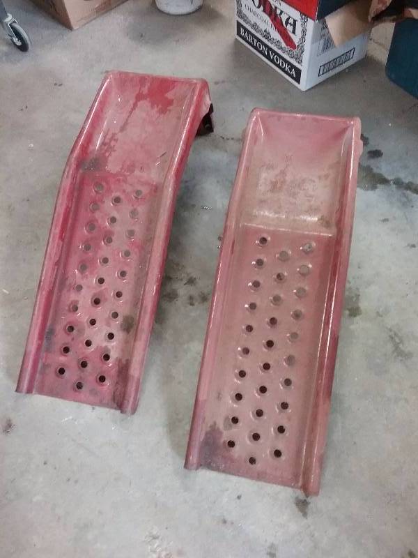 lot 42 image: Pair - Metal Car Ramps