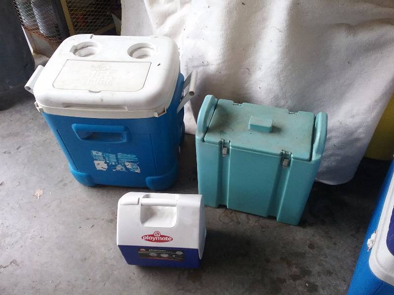 lot 45 image: Lot - Coolers