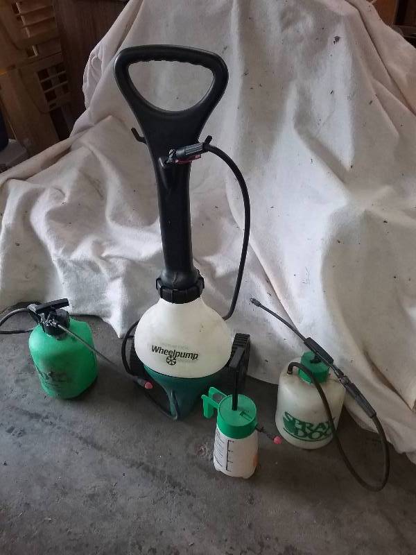 lot 52 image: Wheelpump Sprayer & Misc Sprayers