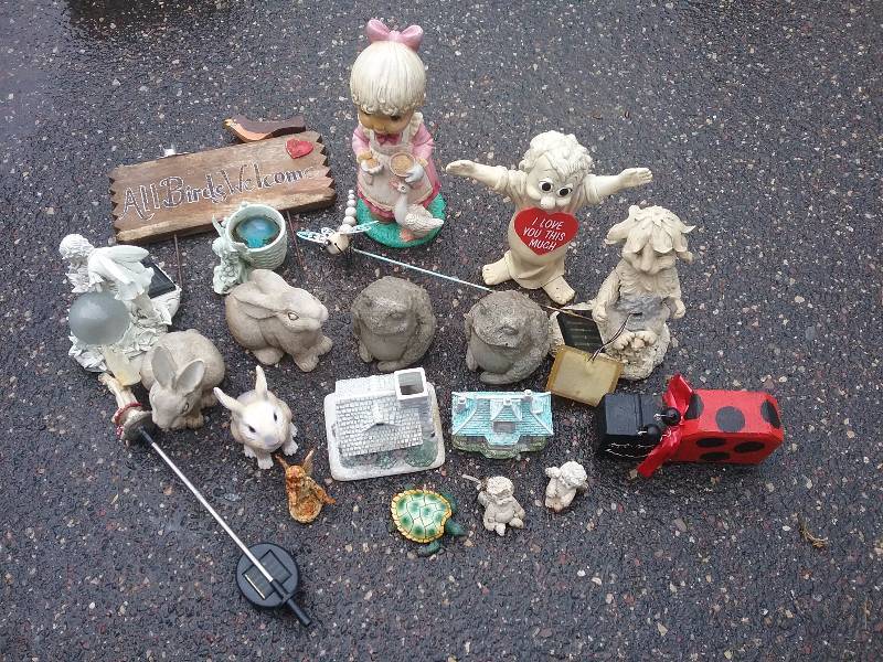 lot 91 image: Lot - Garden Figures & Decoration, Cement Frogs, Plast Precious Moment,etc