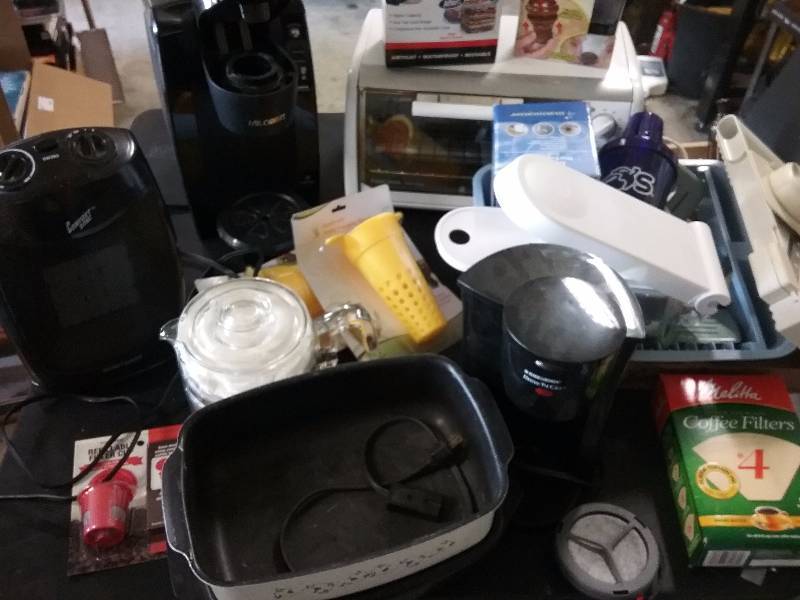lot 199 image: Misc Household - NEW Spacebags, Furniture Feed, Mini Chopper, Strainers, Coffee Maker, much misc