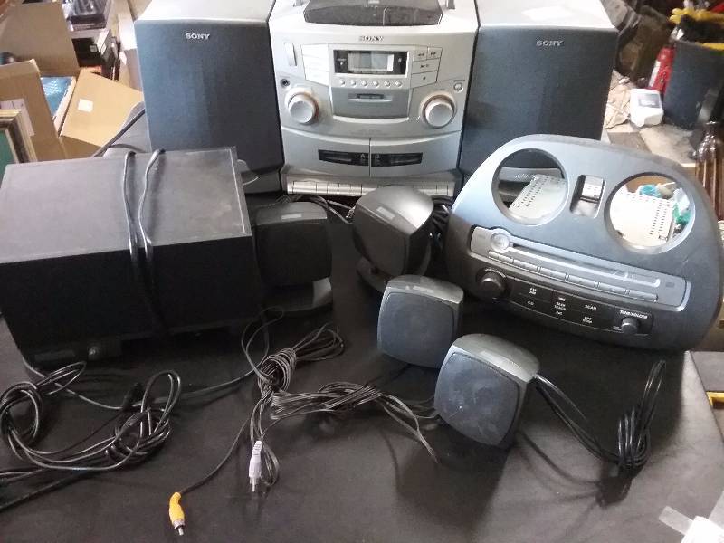 lot 201 image: Lot - Mitsubishi Radio, Surround Sound Systerm, Sony Stereo
