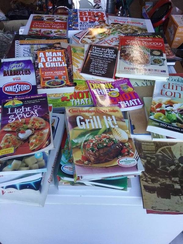 lot 207 image: Large Lot - Misc Cookbooks