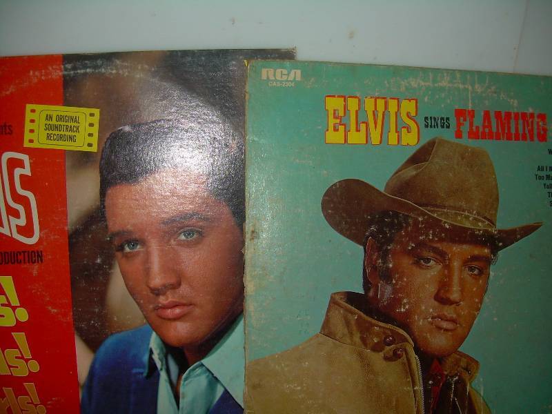 6 COLLECTIBLE ELVIS RECORDS