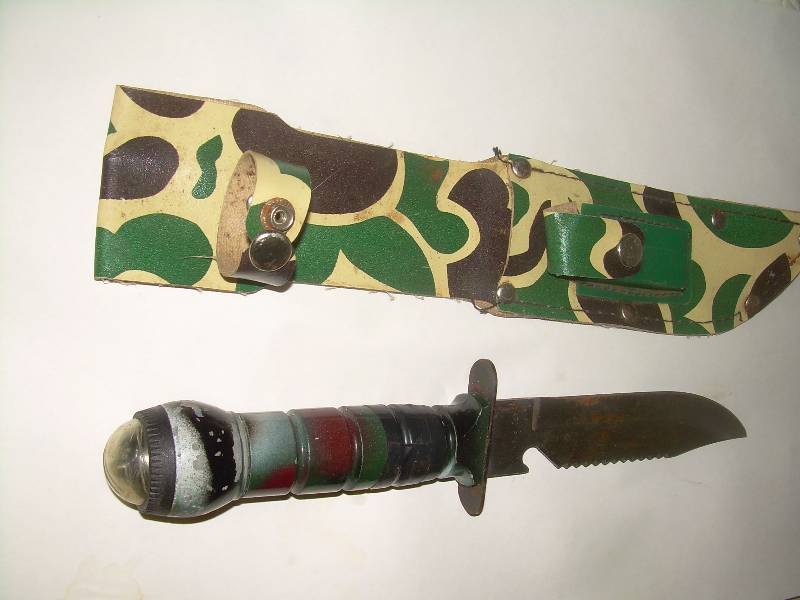 LG CAMO BUCK KNIFE