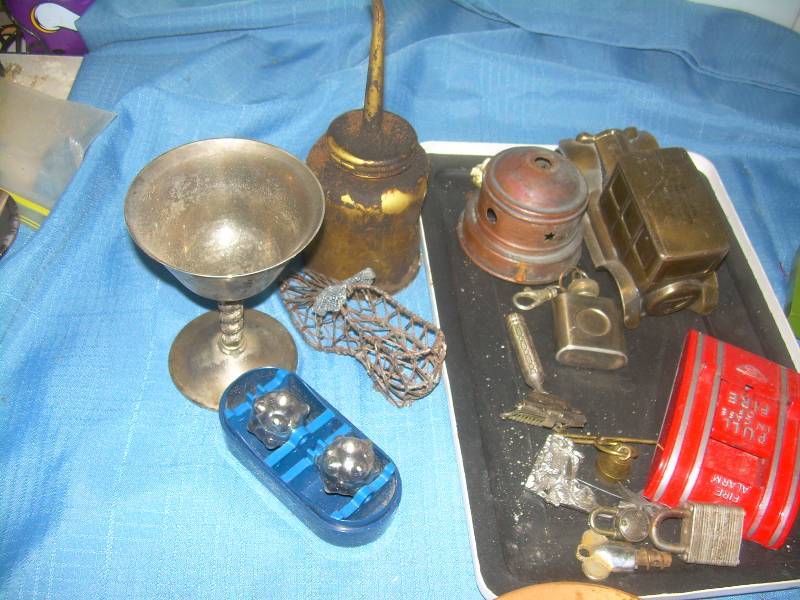VINTAGE AND ANTIQUE METAL WARE