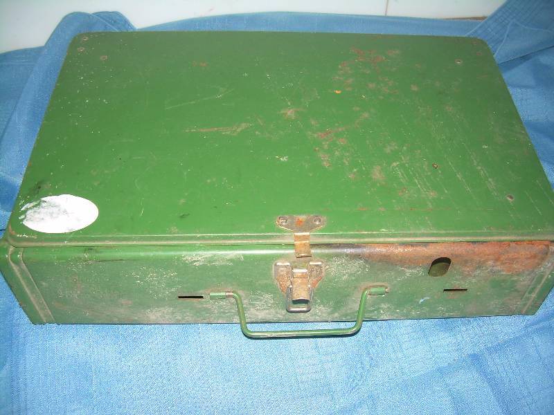 COLE MAN CAMP STOVE