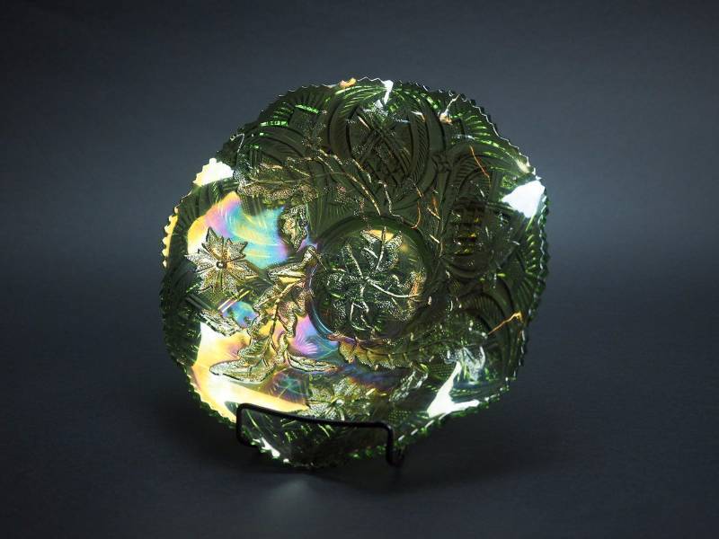 lot 9 image: Millersburg Whirling Leaves Green Bowl