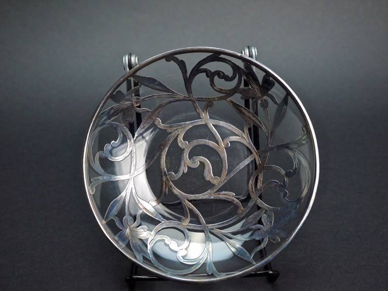 lot 46 image: Victorian Silver Overlay Trinket DishCandy Dish