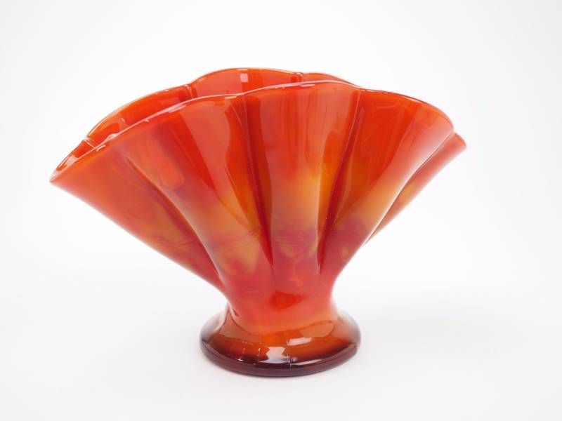 lot 79 image: Fenton Mandarin Red Fan Base