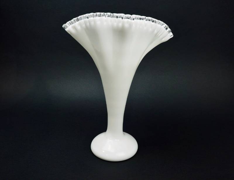 lot 83 image: Fenton Silvercrest Milk Glass 13 Tall Fan Vase, Hard to Find