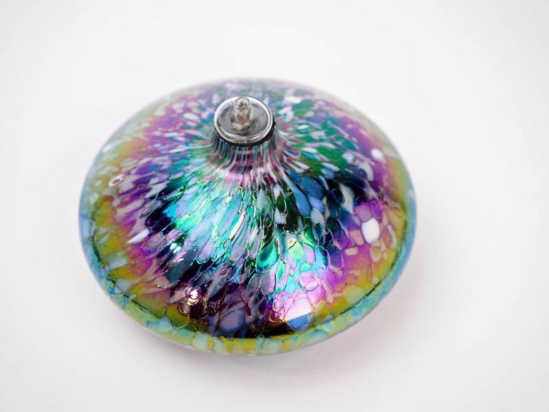 lot 99 image: Modern Iridescent Art Glass Oil Lamp
