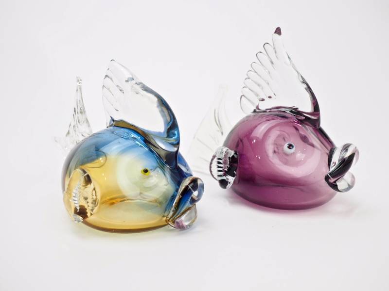 lot 100 image: (2) Murano Style Hand Blown Art Glass Fish - Signed