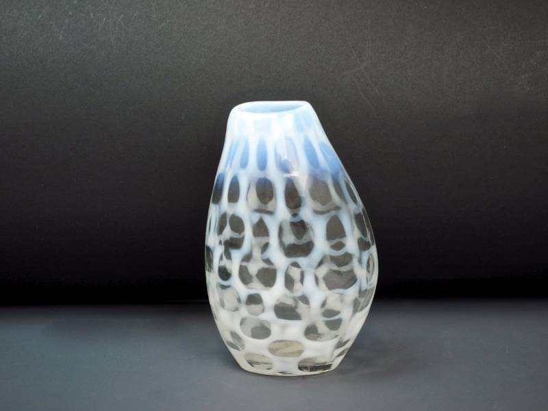 lot 109 image: Hand Blown Free Form Art Glass Vase with White Opalescent Dcor