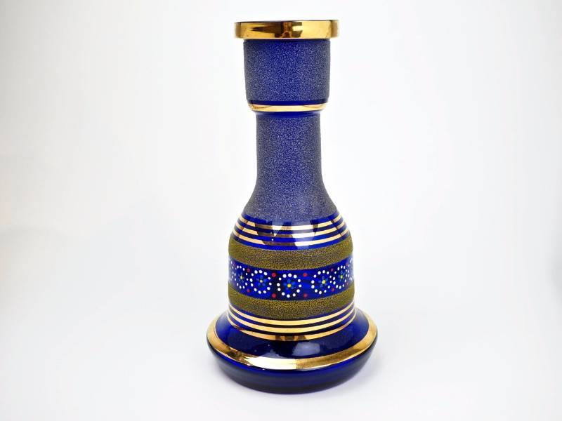 lot 114 image: Vintage Bohemian Cobalt Blue Art Glass Hookah Base