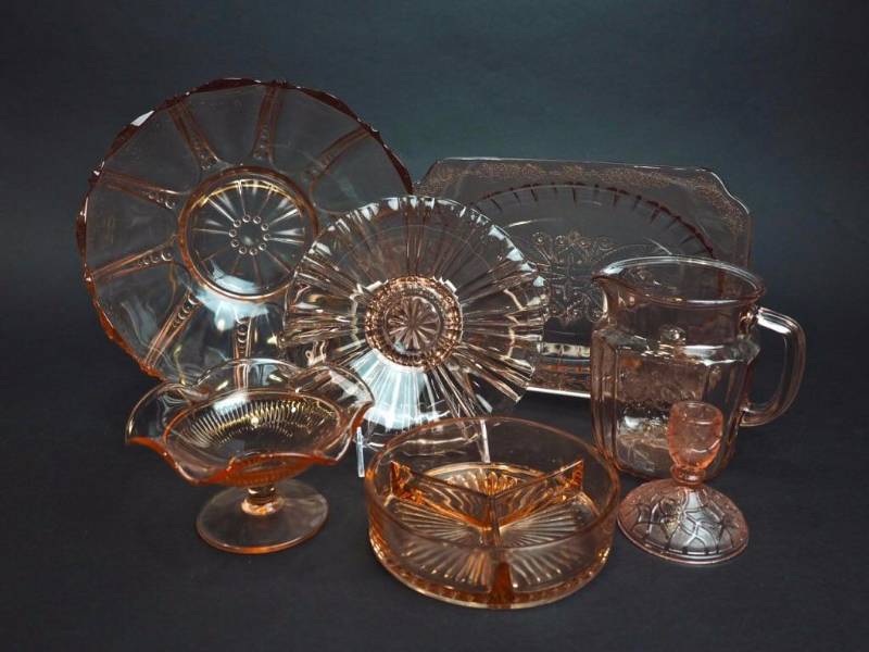lot 138 image: Large Lot of 7 Pieces of Pink Depression Glass