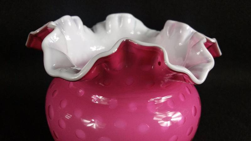 lot 72B image: Fenton Cranberry Cased Ruffled Vase