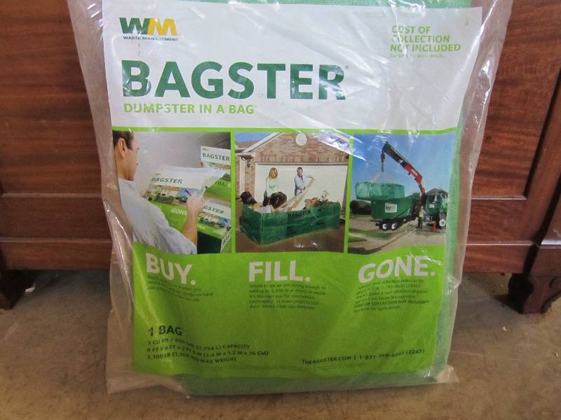 lot 3 image: Waste Management Bagster Dumpster I...