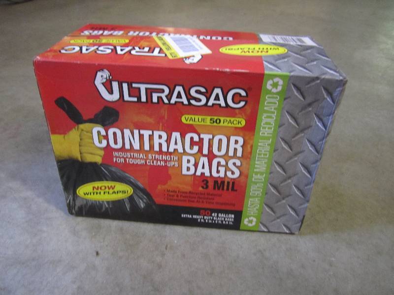 lot 19 image: Box of 50 Contractor Bags 42 gallon...
