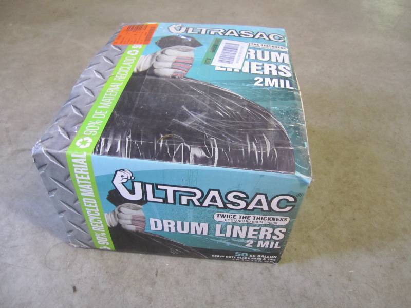 lot 20 image: Box of 50 Drum Liners 55 gallon 2 M...