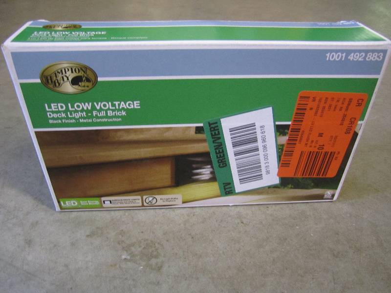 lot 27 image: Hampton Bay LED Low Voltage Deck Li...