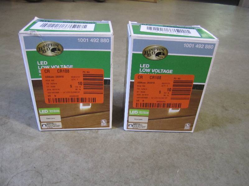 lot 29 image: Lot of 2 Hampton Bay LED Low Voltag...