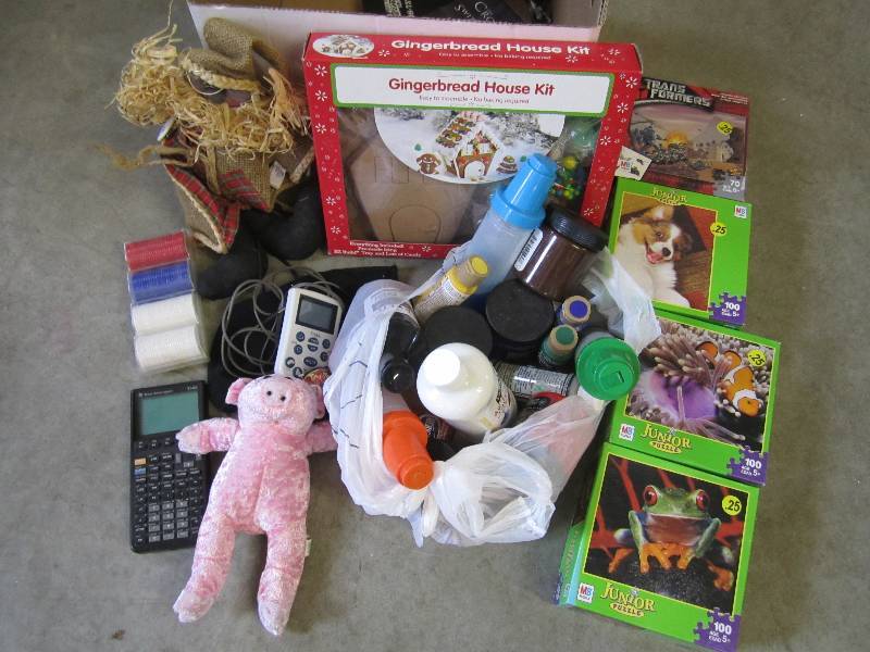 lot 73 image: Lot of misc. See all photos....