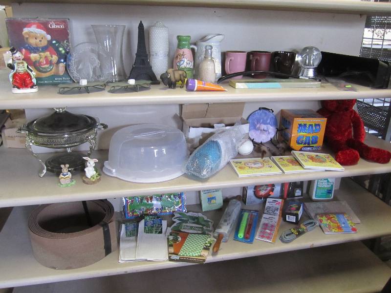 lot 111 image: Large lot of misc items. See all ph...