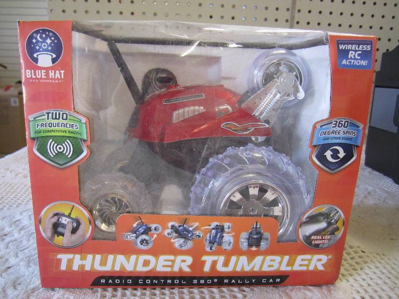 lot 141 image: Radio Controlled Thunder Tumbler Ra...