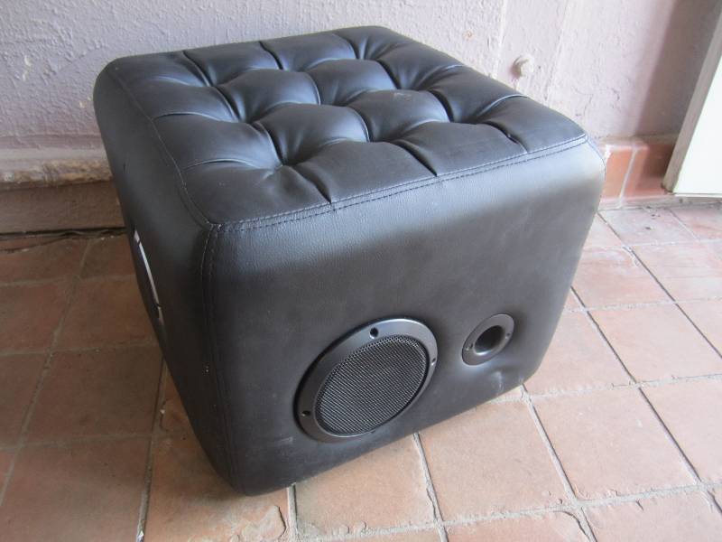 lot 145 image: Ion Sound Lounge Ottoman 3 Speakers...