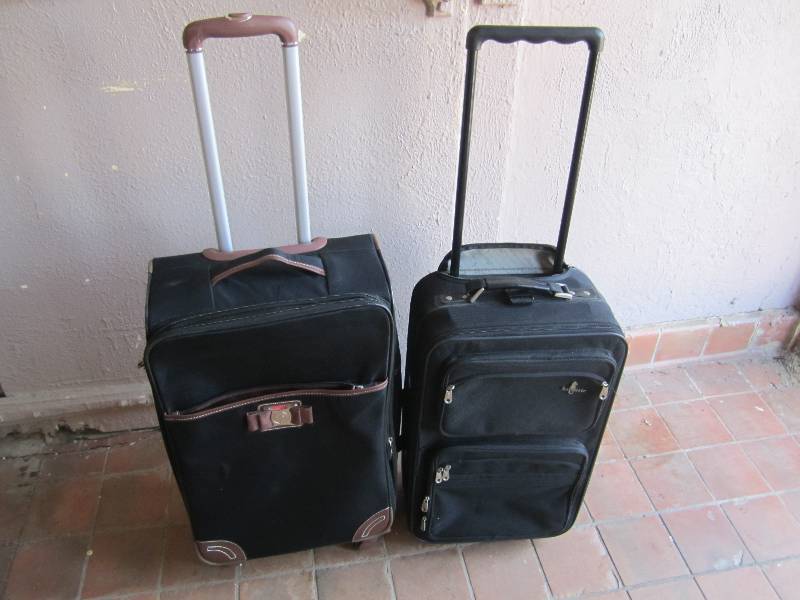 lot 147 image: Lot of 2 Travel bags....