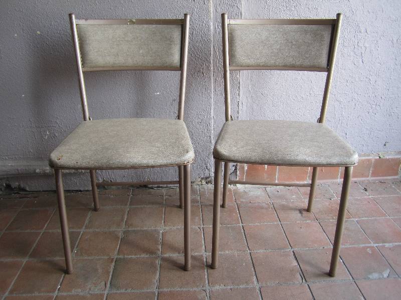 lot 175 image: Pair of Folding Gatefold Chairs...