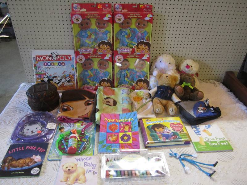 lot 214 image: Large lot of misc kids items. See a...