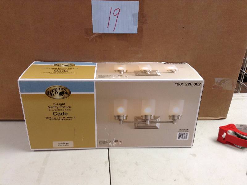 Hampton Bay Transitional 3-Light Brushed Nickel Vanity Light open box never used