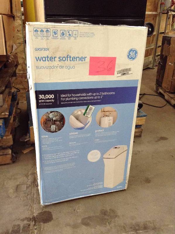 Water Softner Model GXSF30V never used open box never used