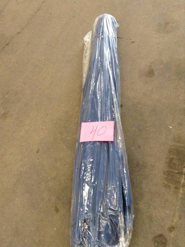 Hampton Bay 9 ft Steel Umbrella Sky  open box never used