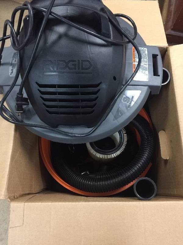 Ridgid 9 gal wetdry vac WD0970 NEW